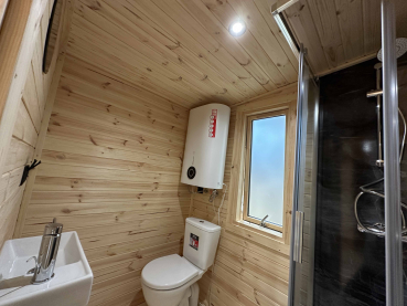 Modern Sauna 2,3 x 5,9 m - mit Badezimmer