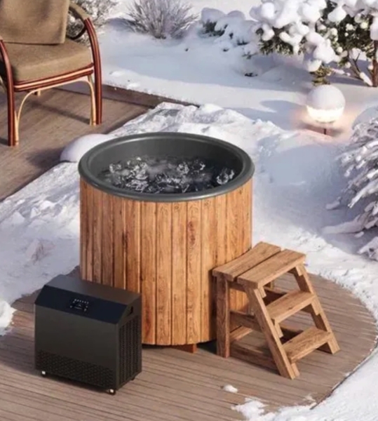 Eisbad aus GFK für eine Person