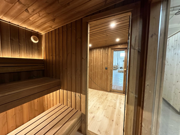 LUXURY-Modern Sauna 2,3 x 5,4 m