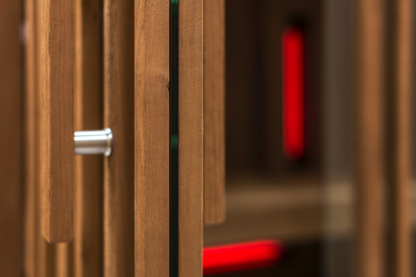 Auroom - IRRADIA 150 x 150